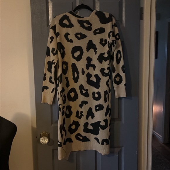 Leopard duster - Picture 3 of 3